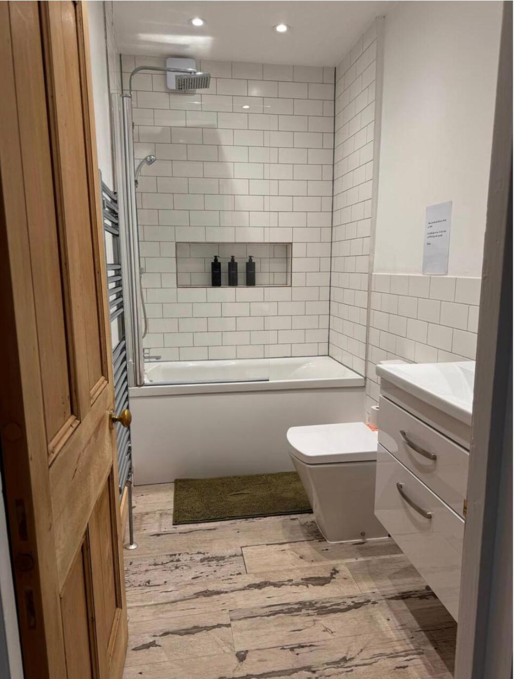 Quaint Apartment In Central Brighton - Sleeps 2 To 6 Eksteriør bilde